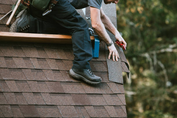 Best Roof Leak Repair  in Loma Ri, CA
